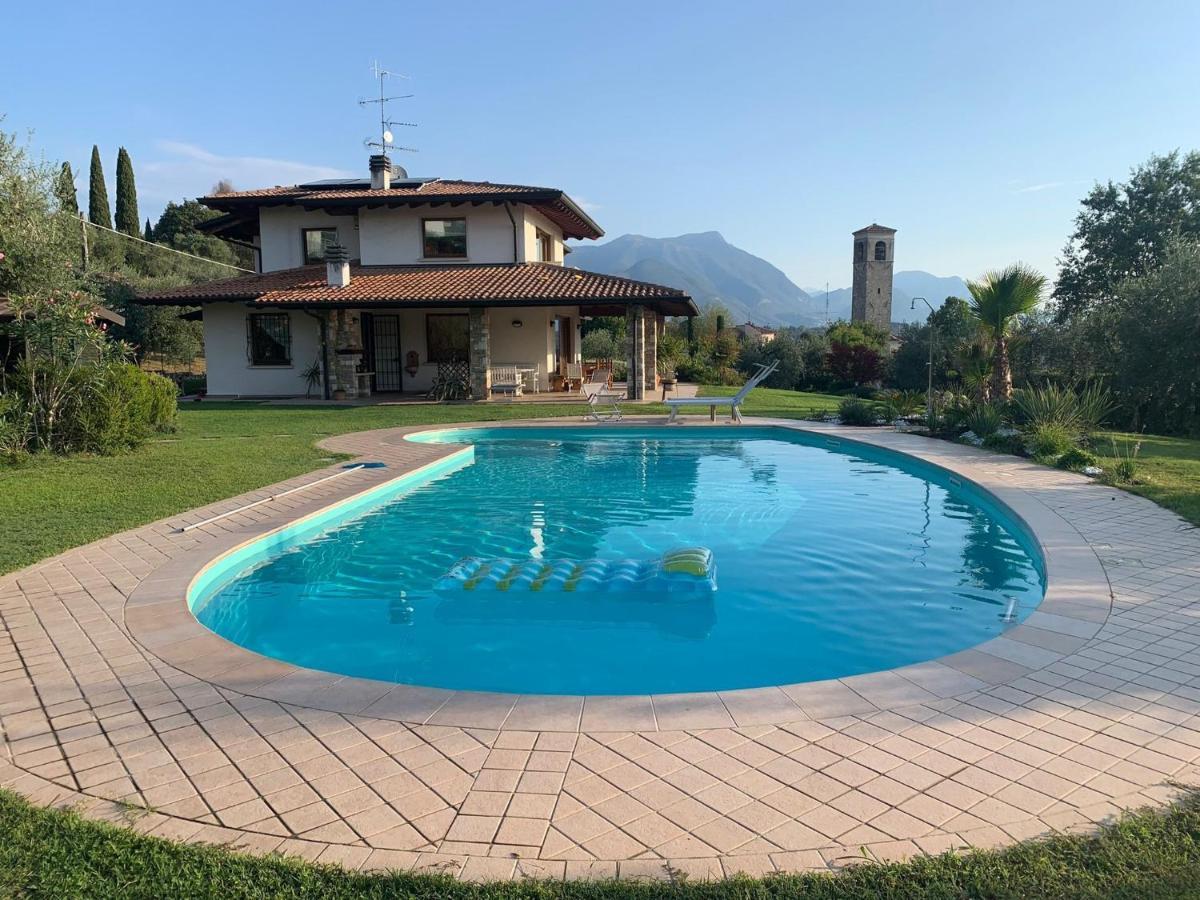 Villa Oleander Манерба-дель-Гарда Экстерьер фото